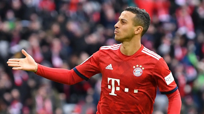 Sau đó anh cũng thành công rất lớn tại Bayern Munich Cầu thủ Thiago Alcantara - Người nhảy múa với trái bóng